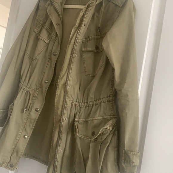 Aritzia Talula XS Green Jacket - Picture 3 of 4